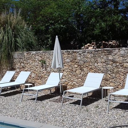 Les Aludes Villa La Destrousse Room photo