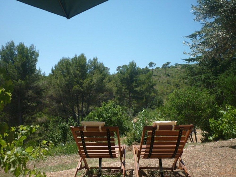 Les Aludes Villa La Destrousse Exterior photo